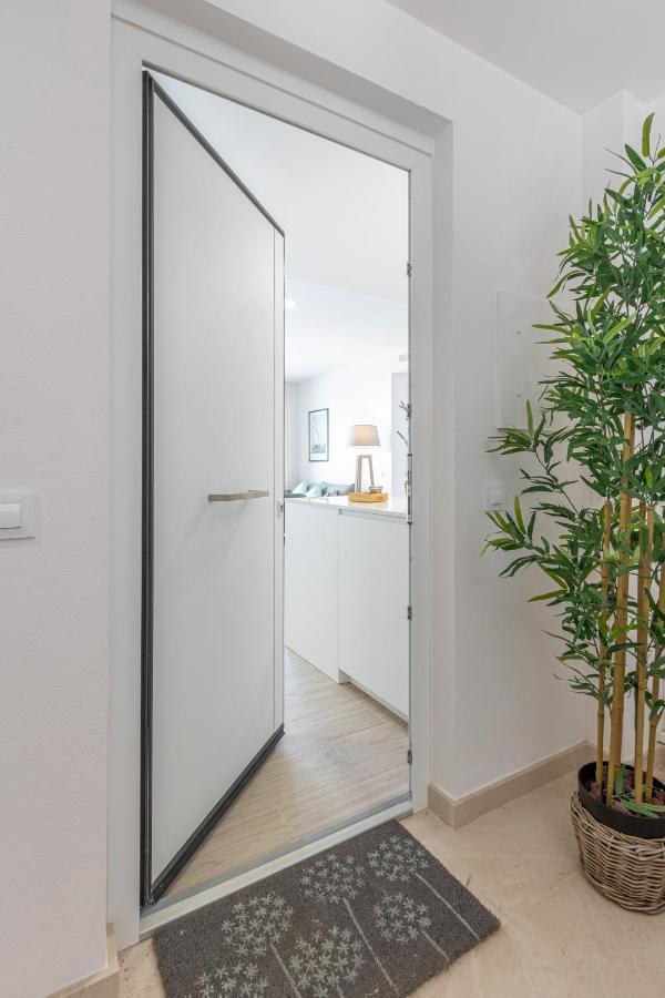 M A R I V E N T Suite With Bathroom And Terrace 50 M2 Roses Eksteriør billede