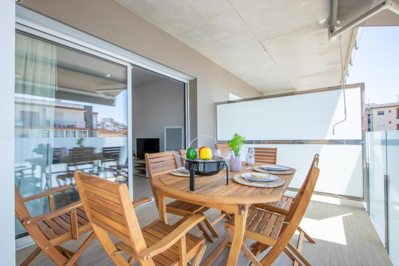 M A R I V E N T Suite With Bathroom And Terrace 50 M2 Roses Eksteriør billede