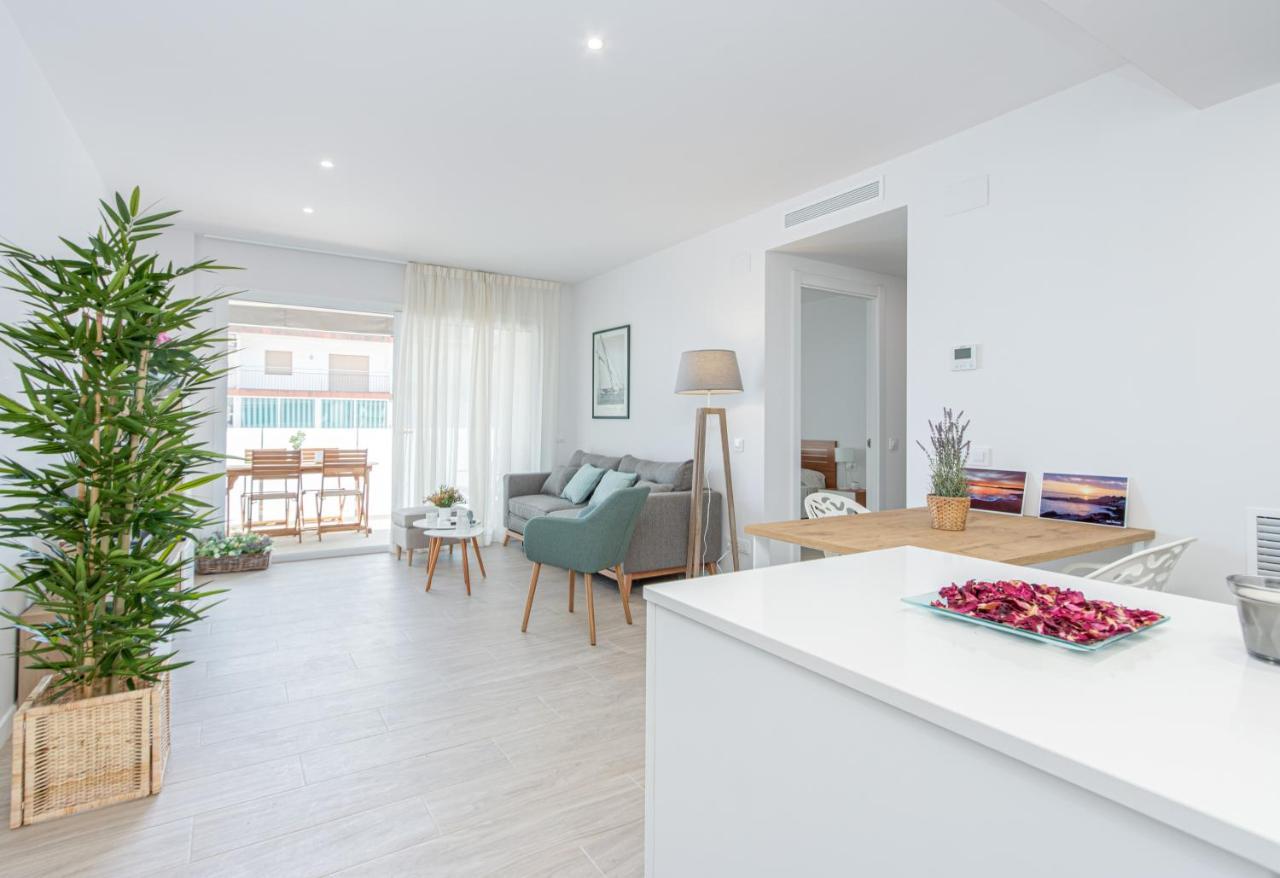 M A R I V E N T Suite With Bathroom And Terrace 50 M2 Roses Eksteriør billede
