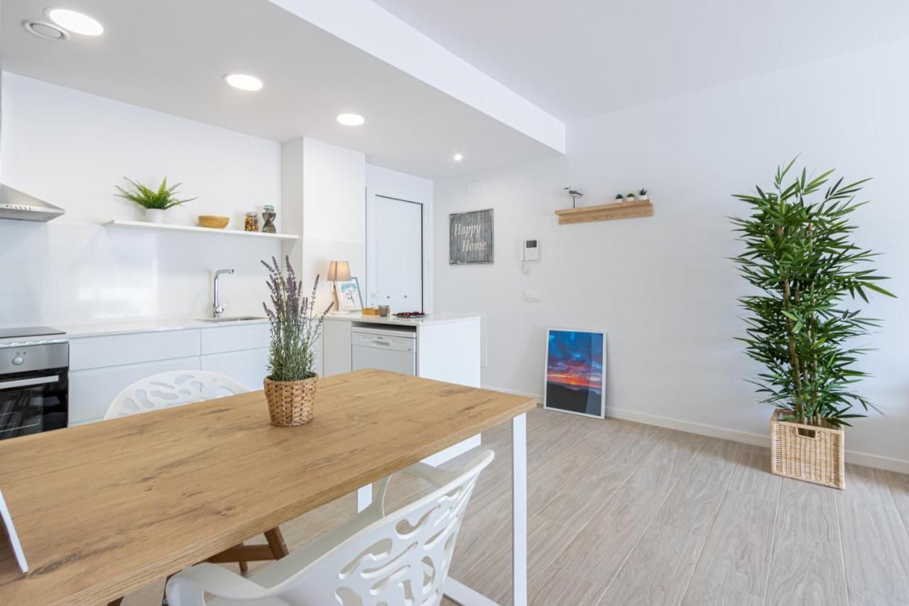 M A R I V E N T Suite With Bathroom And Terrace 50 M2 Roses Eksteriør billede