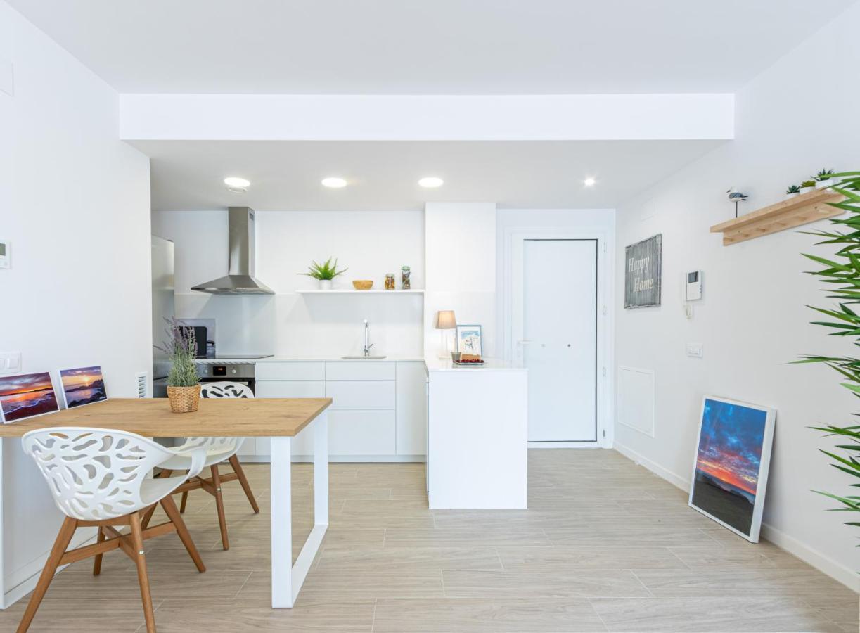M A R I V E N T Suite With Bathroom And Terrace 50 M2 Roses Eksteriør billede