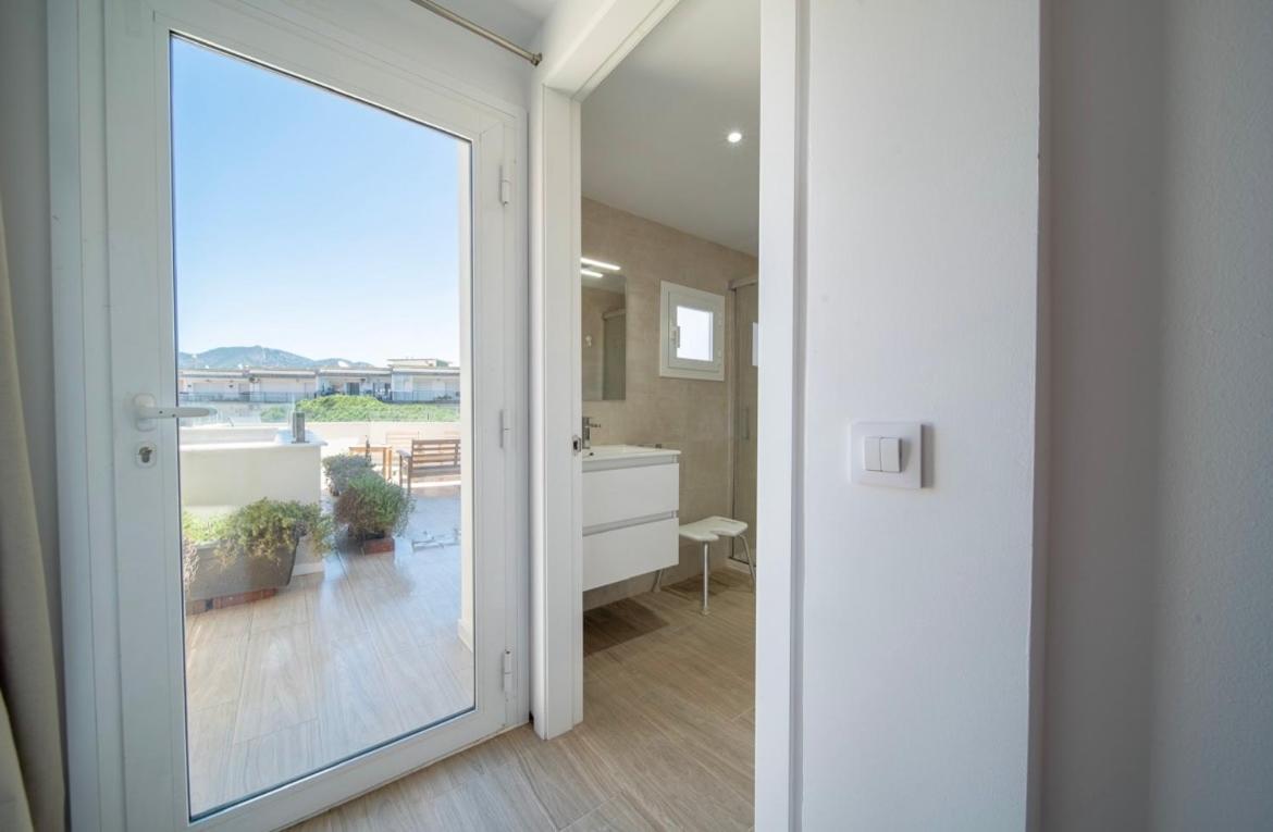 M A R I V E N T Suite With Bathroom And Terrace 50 M2 Roses Eksteriør billede