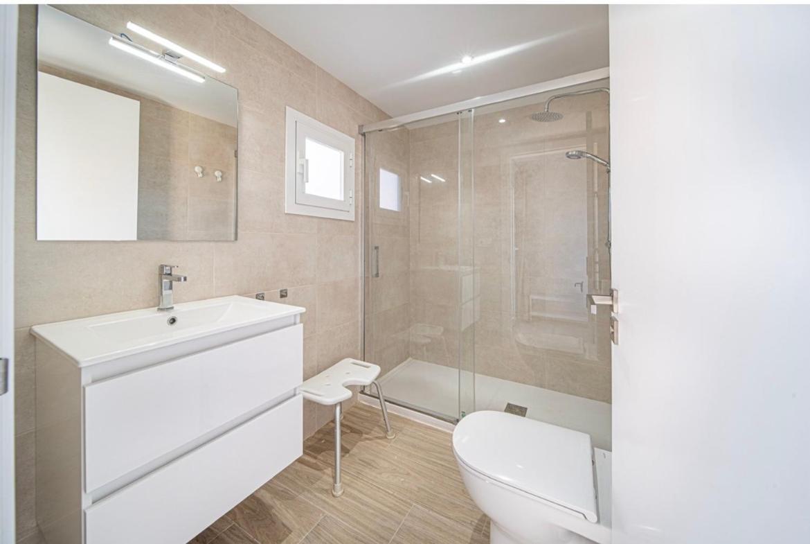 M A R I V E N T Suite With Bathroom And Terrace 50 M2 Roses Eksteriør billede